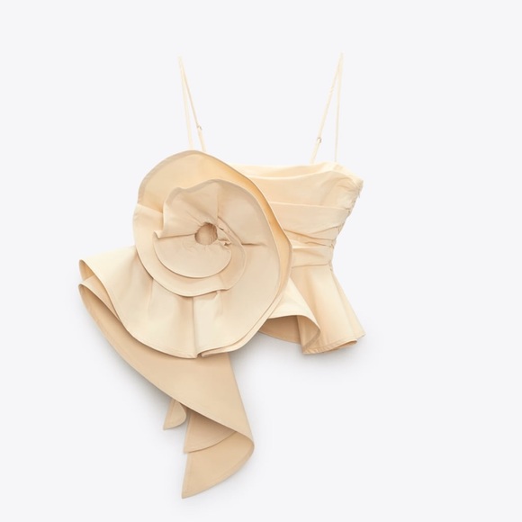 ZARA Voluminous Flower Top Sand - Picture 7 of 16